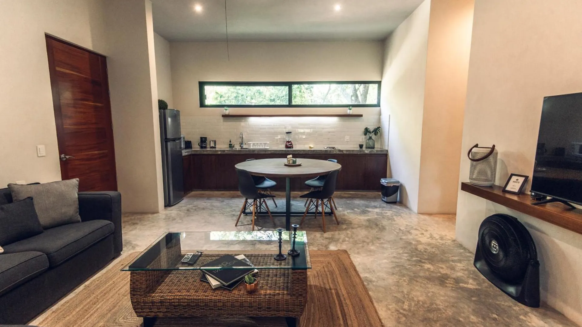 Nomad Humans Coliving Apartments Tulum Mexique