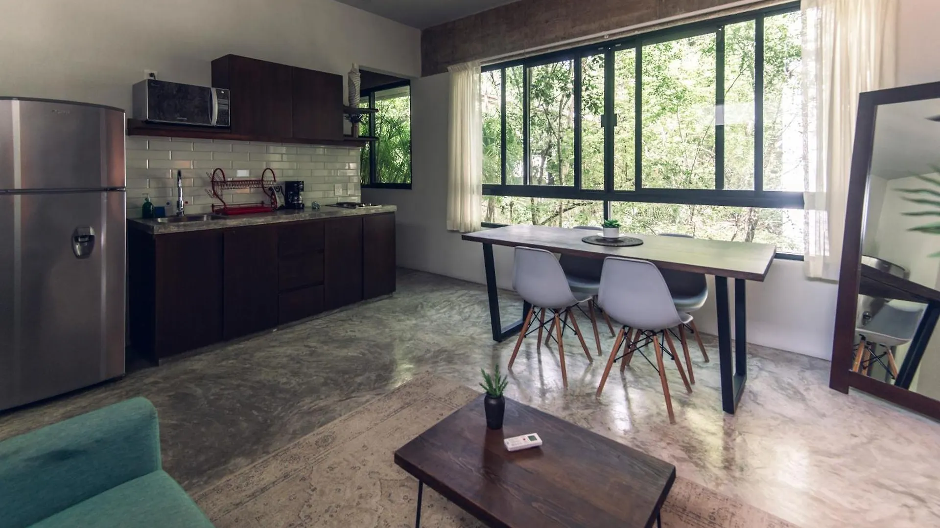 Nomad Humans Coliving Apartments Tulum