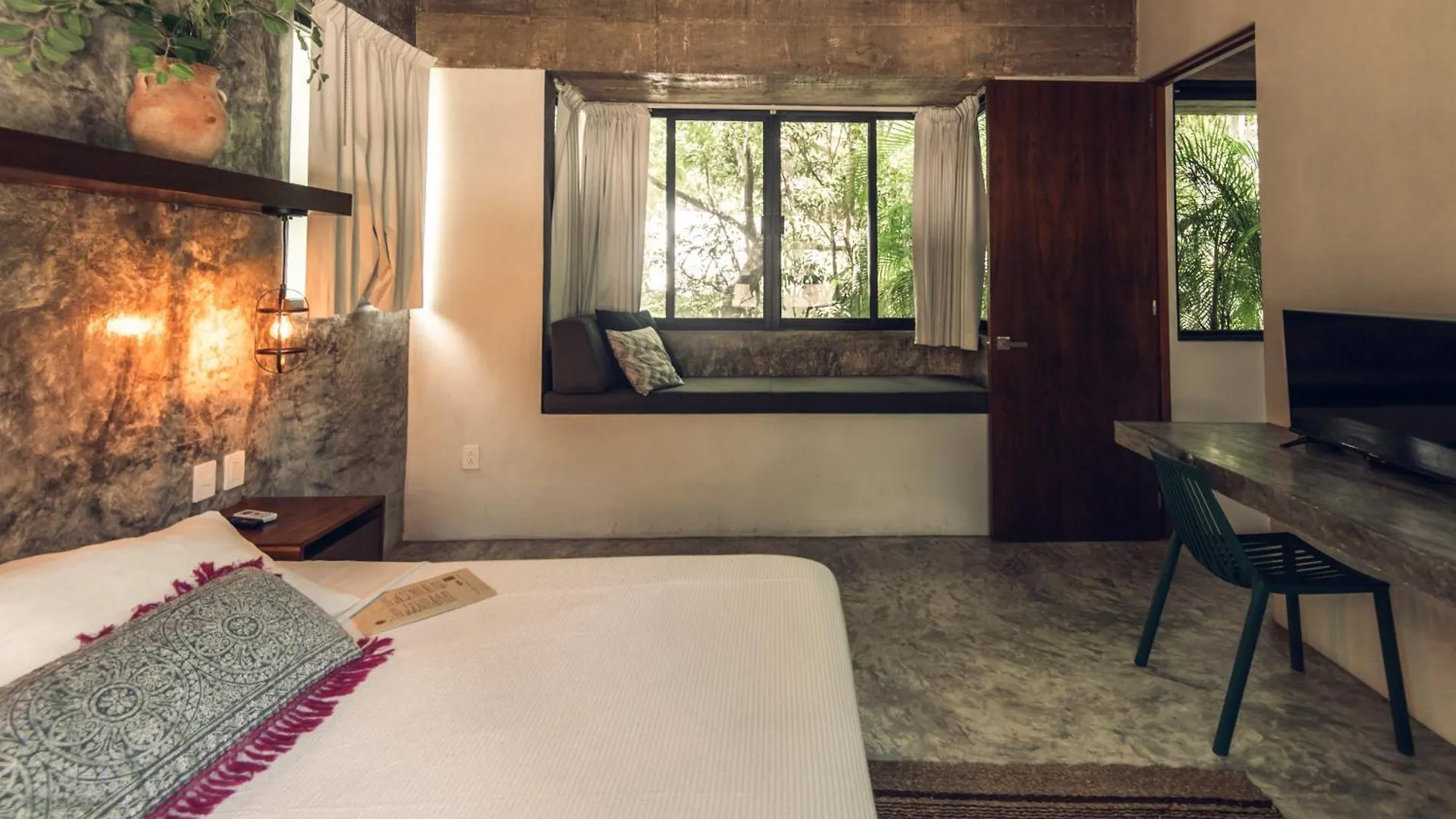 Nomad Humans Coliving Apartments Tulum
